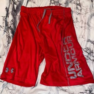 Mens medium Under Armor Shorts